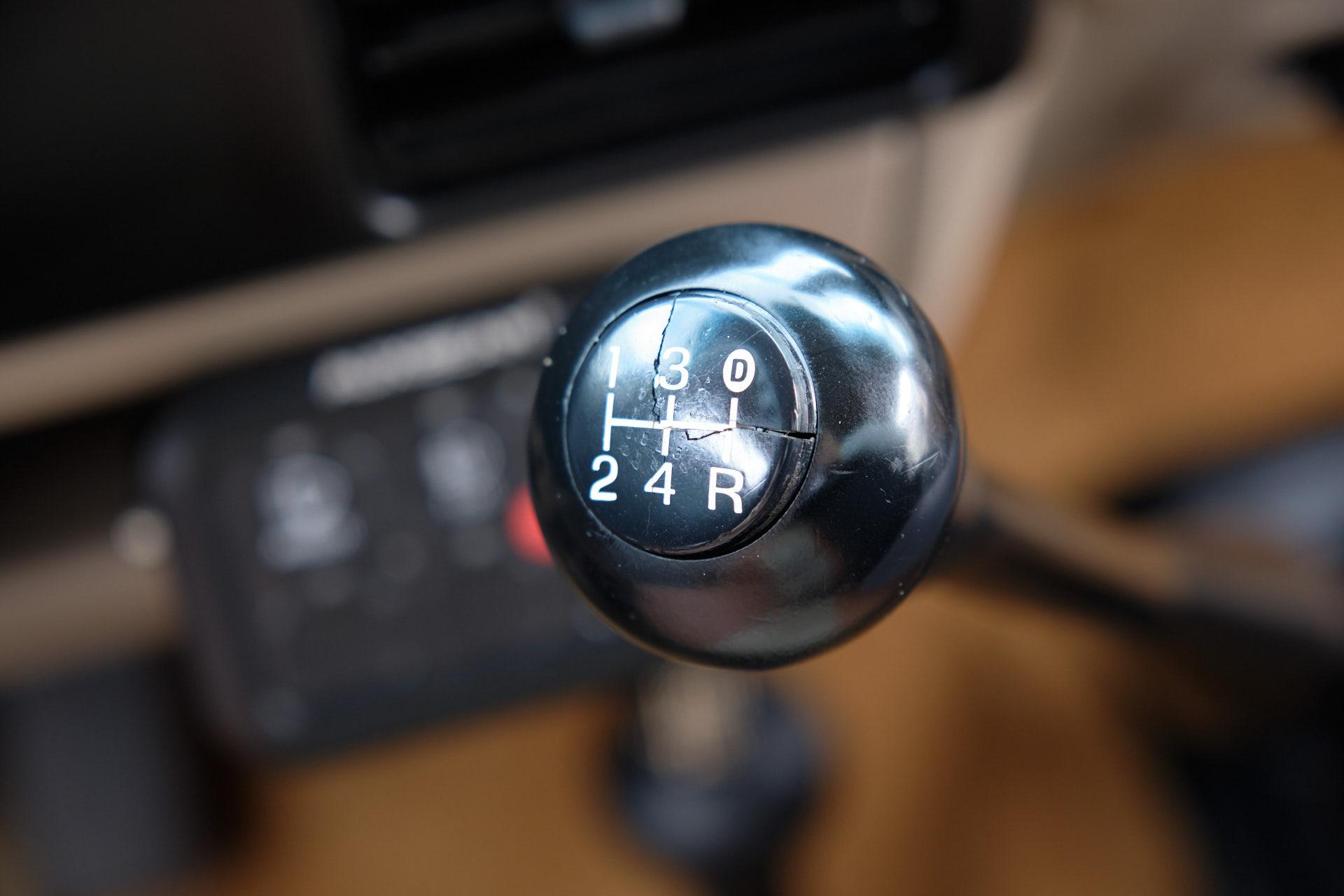 Restored 1996 Ford F-250 XLT 4×4 - 5