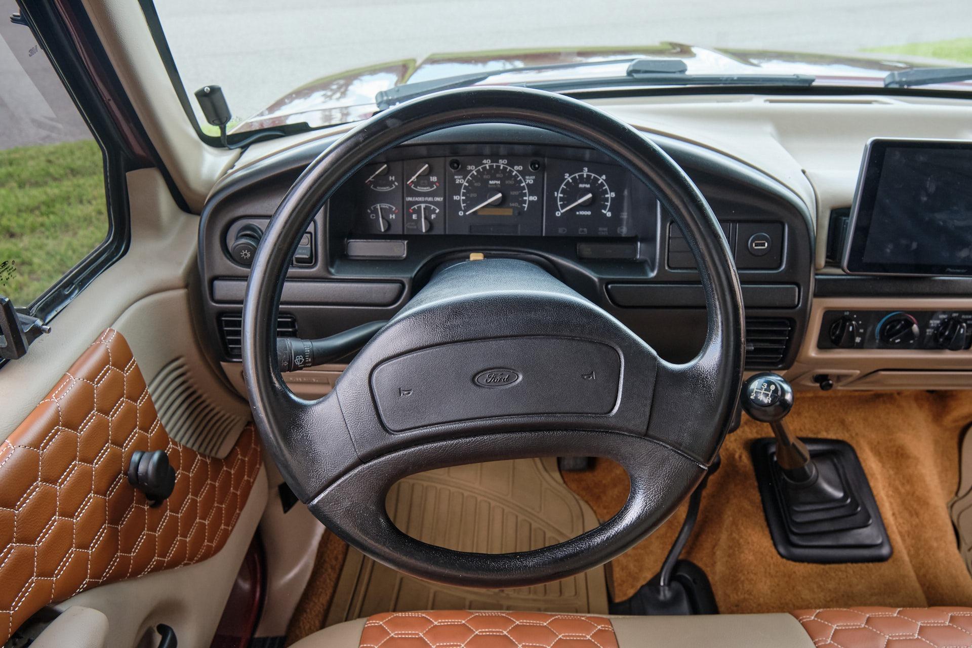 Restored 1996 Ford F-250 XLT 4×4