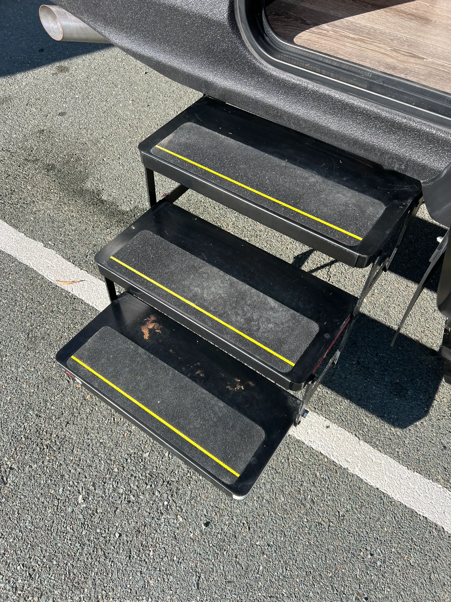 2021 EarthRoamer LTi-022