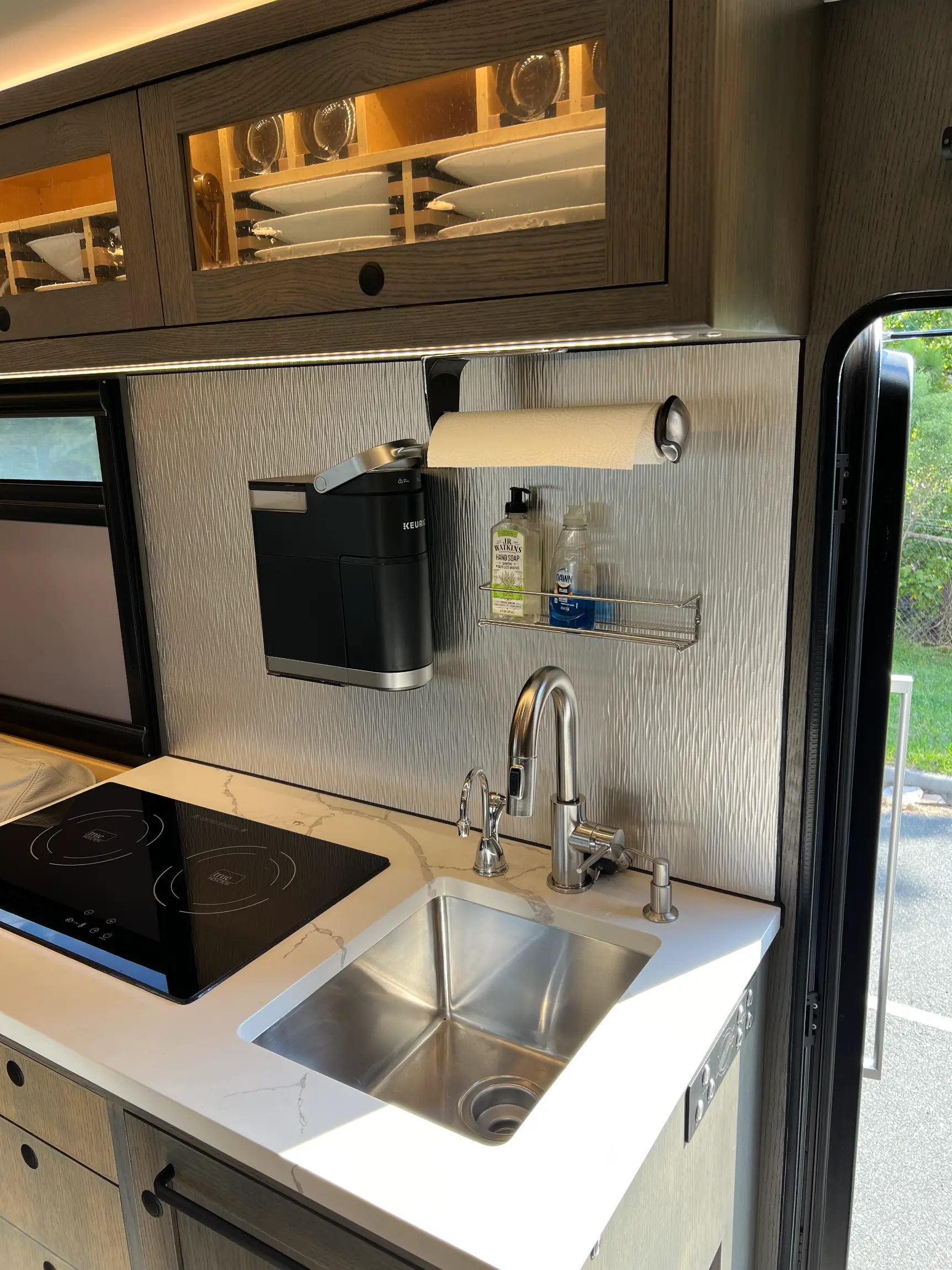 2021 EarthRoamer LTi-022