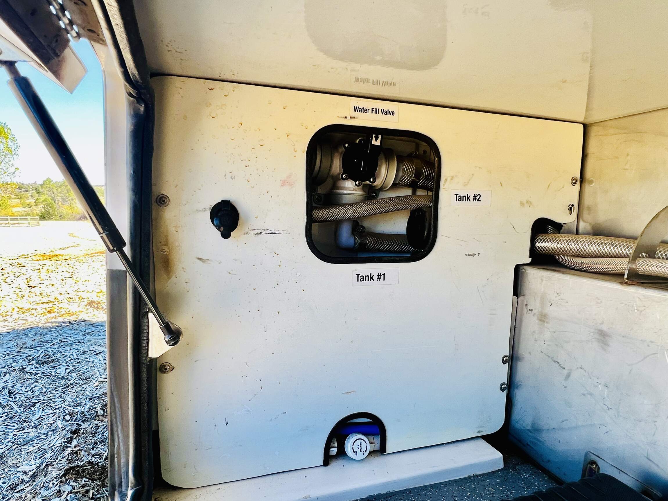 2017 EarthCruiser EXP EC #23 “EC Rider”