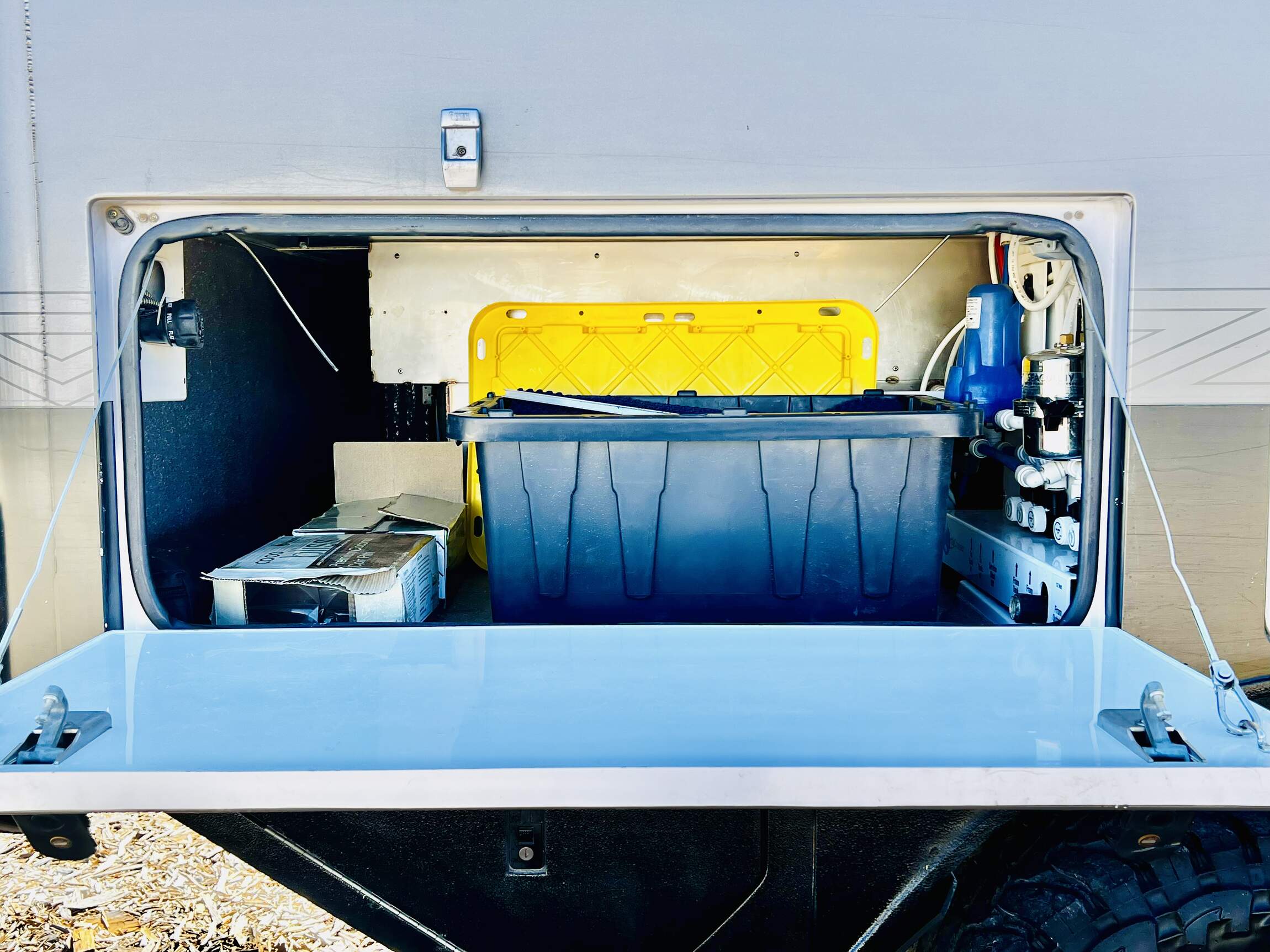 2017 EarthCruiser EXP EC #23 “EC Rider”