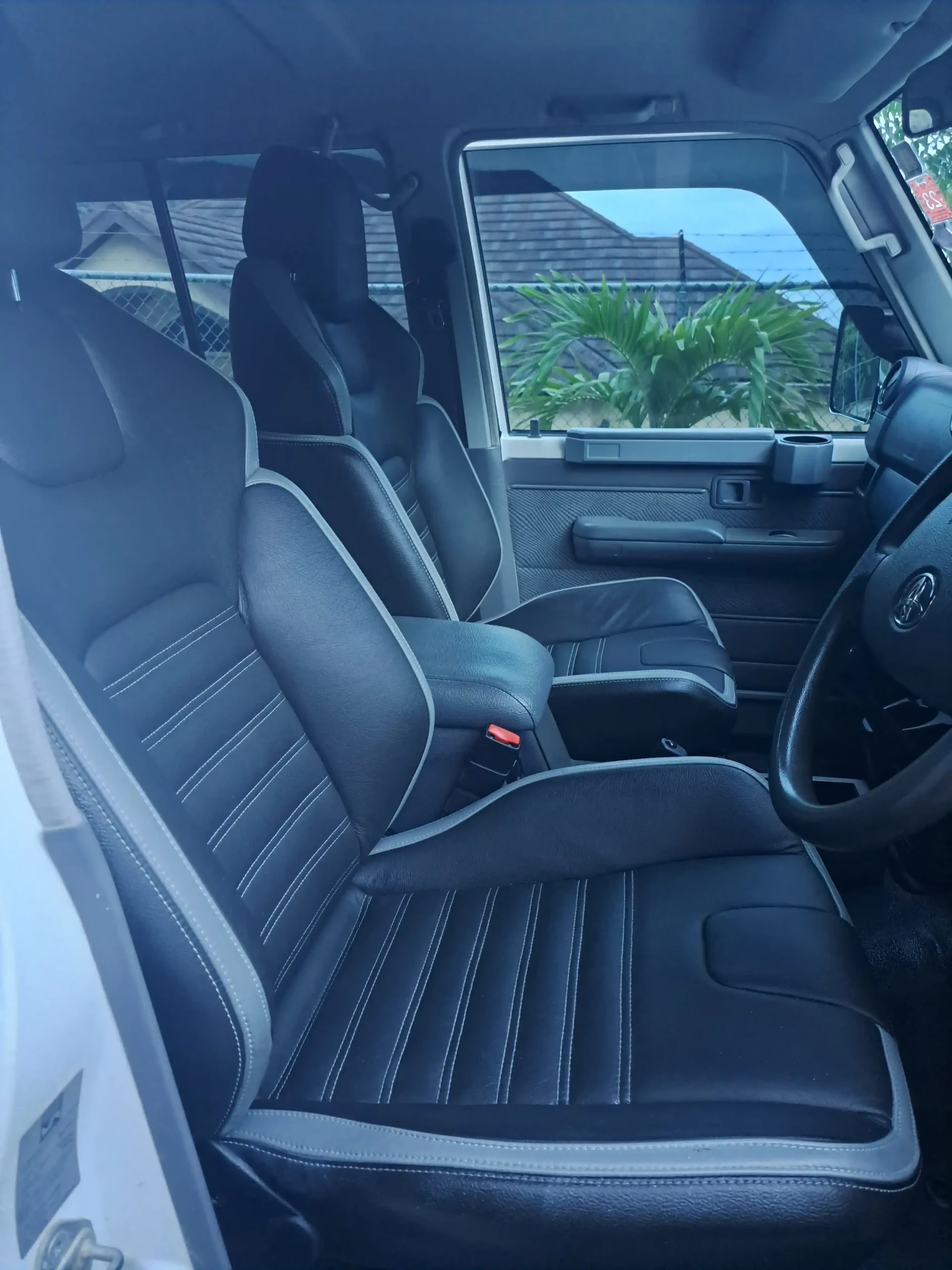 2016 Toyota Land Cruiser 76 Series Wagon