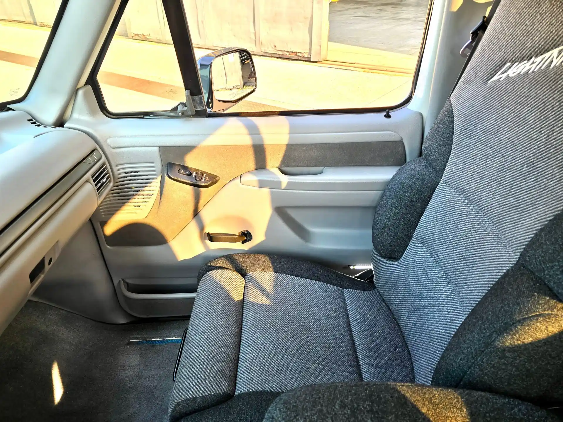 1995 Ford F-150 Lightning