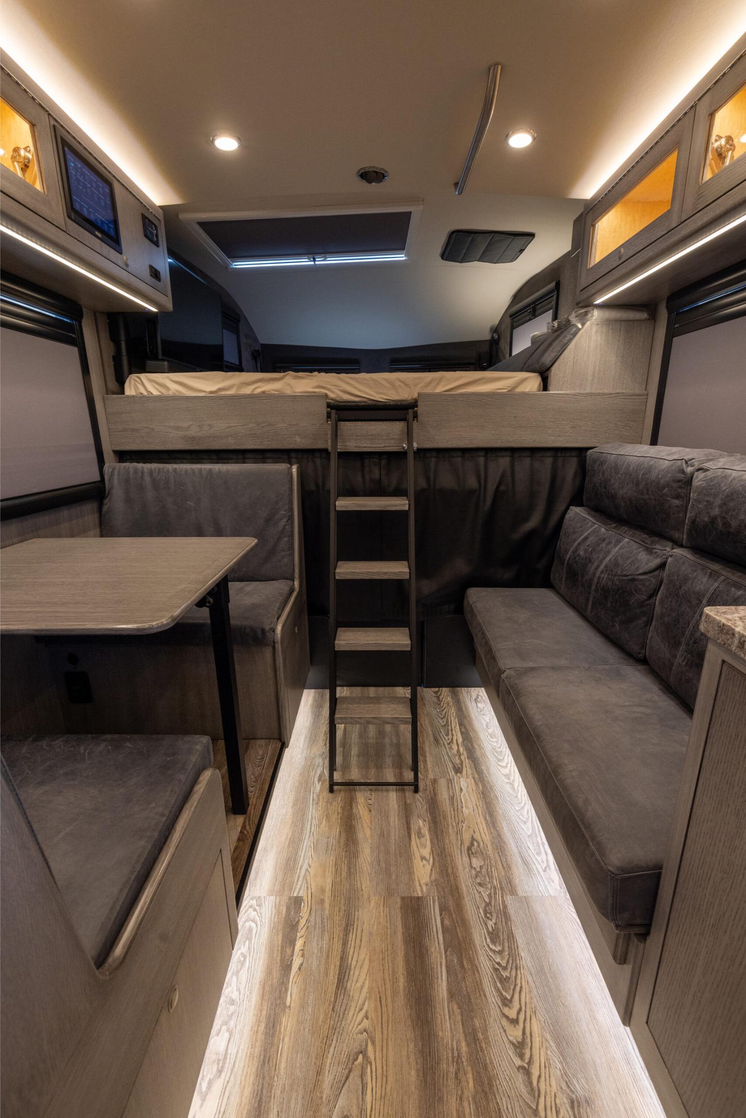 2021 EarthRoamer XV-LTi 030