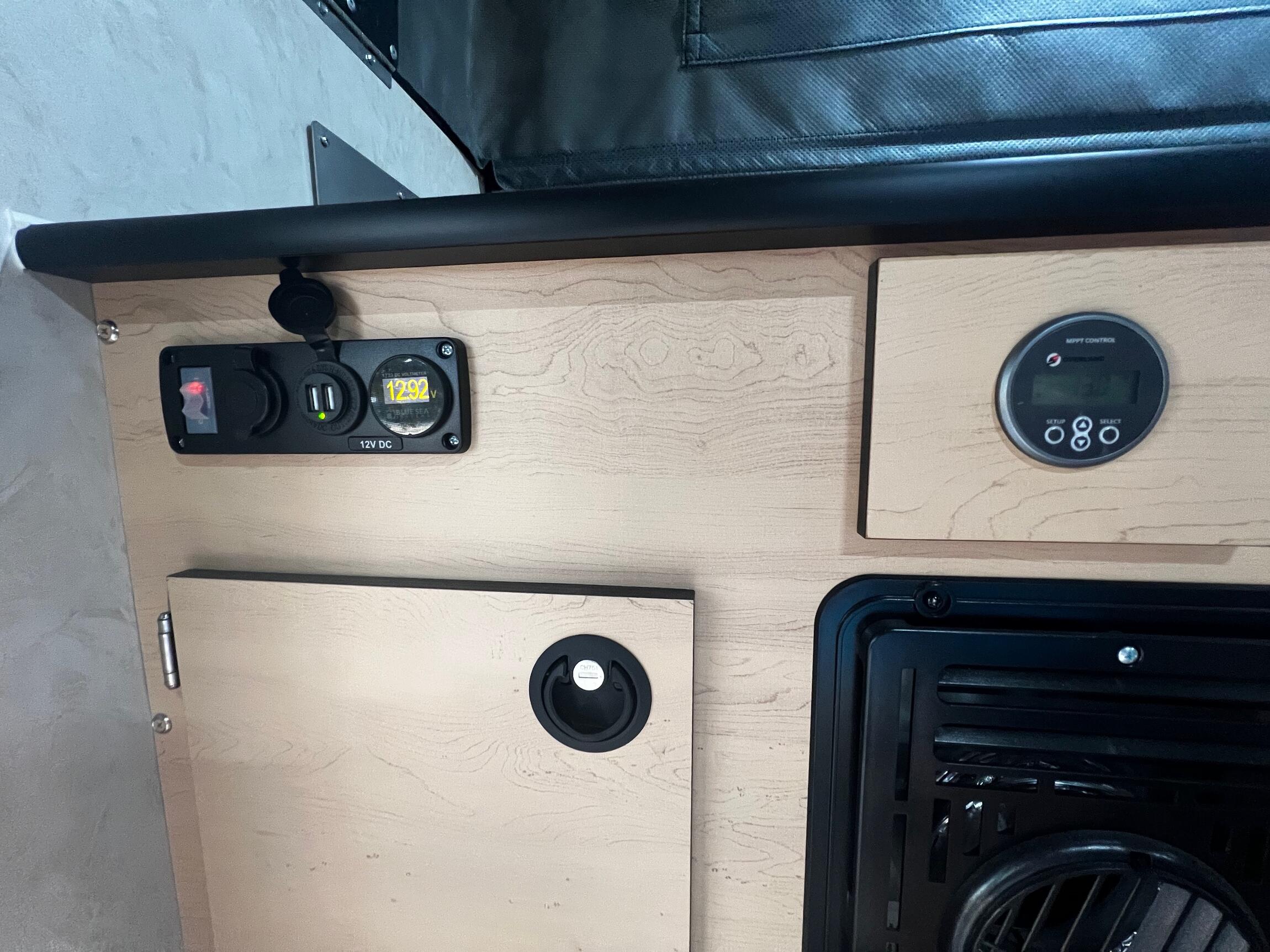 1997 Ford F-350 Power Stroke 4×4 Camper