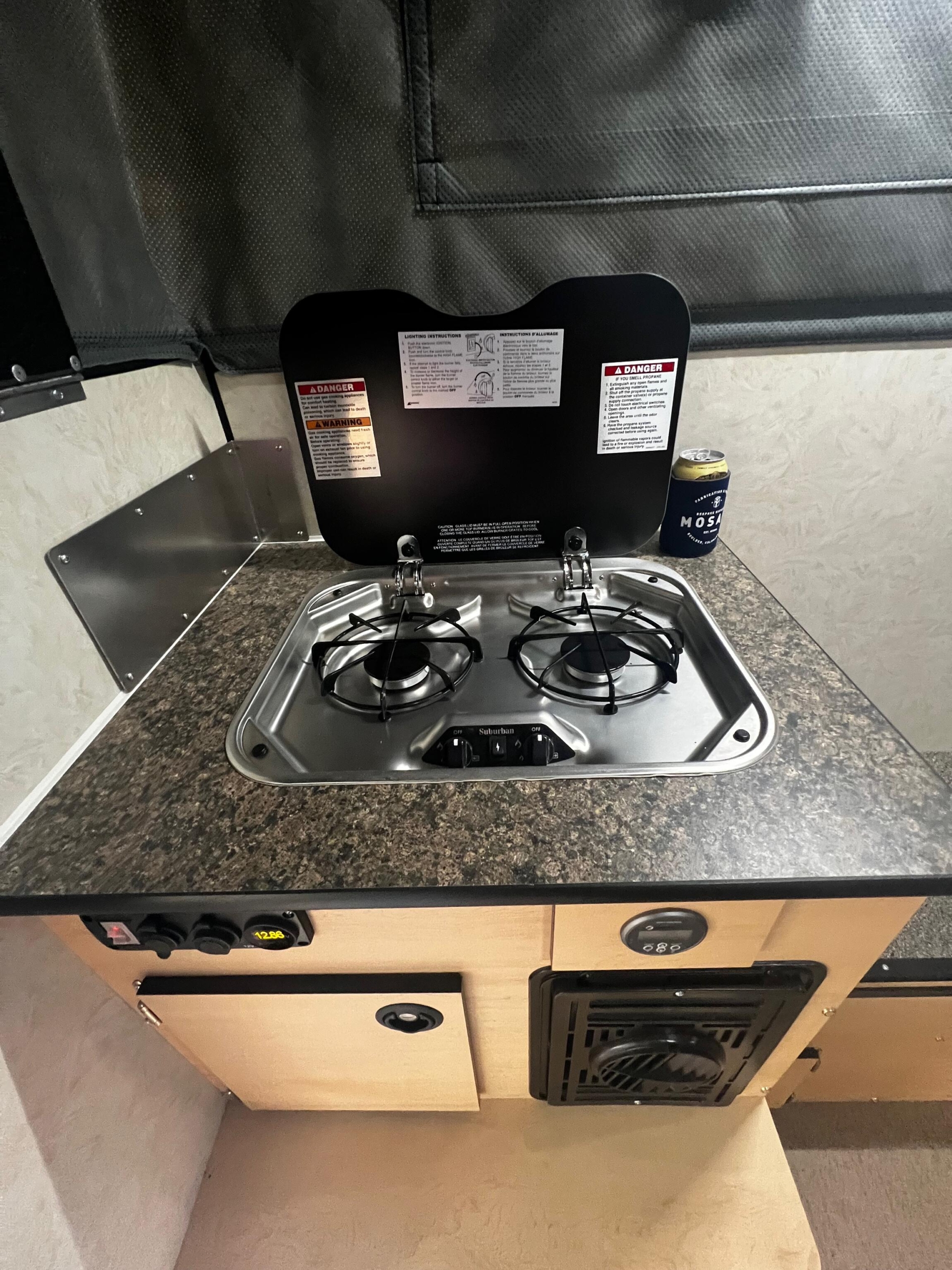 1997 Ford F-350 Power Stroke 4×4 Camper