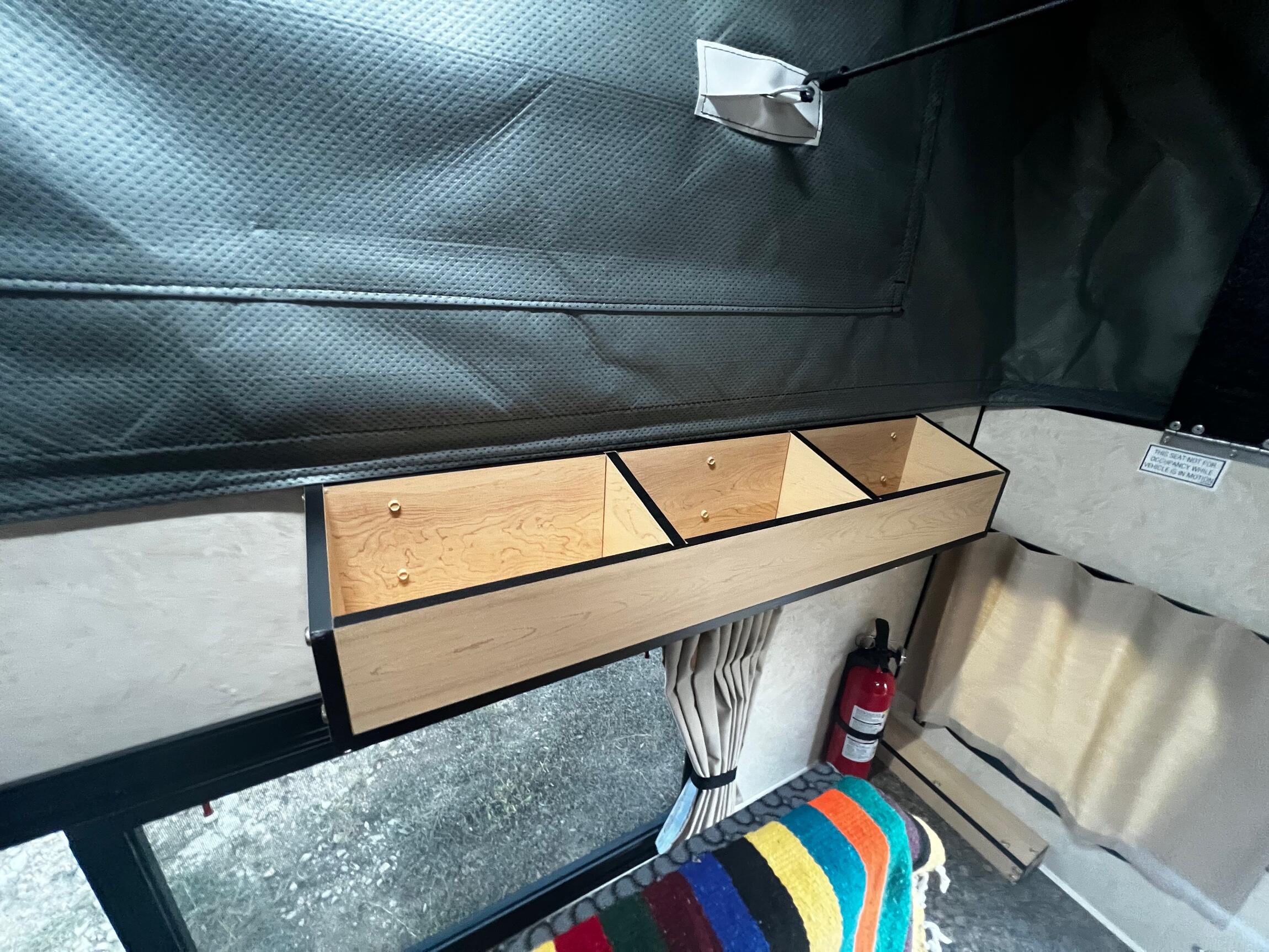 1997 Ford F-350 Power Stroke 4×4 Camper