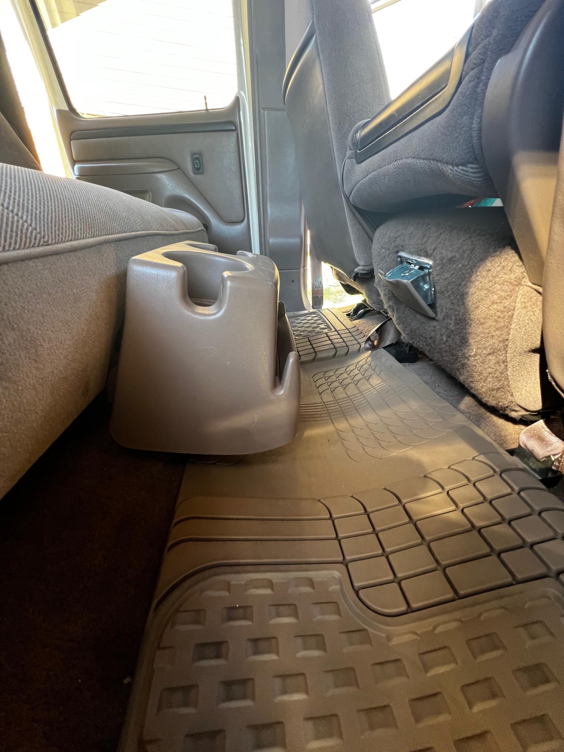 1997 Ford F-350 Power Stroke 4×4 Camper