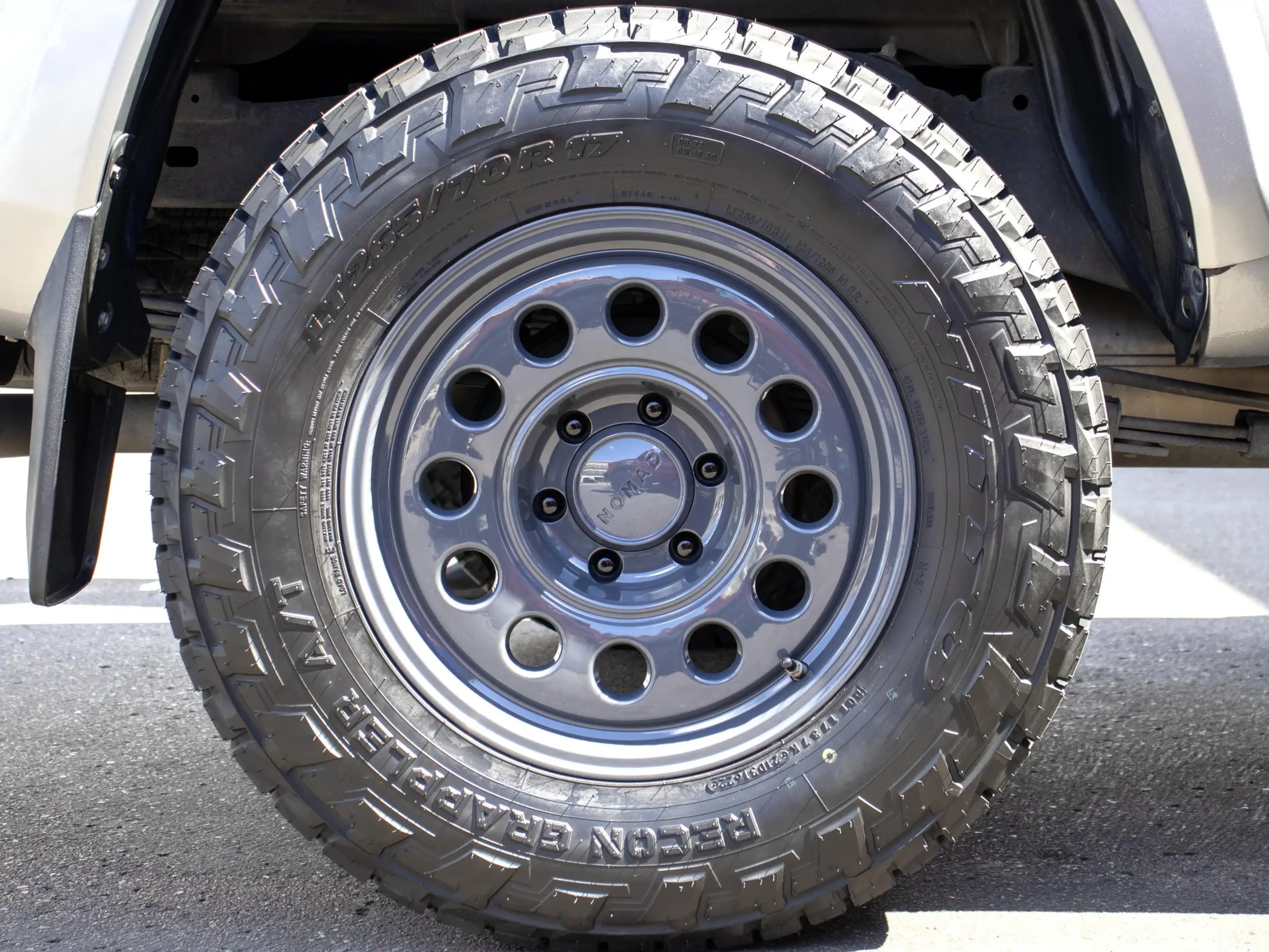 Renoca Windansea 2017 Toyota Tacoma TRD Sport