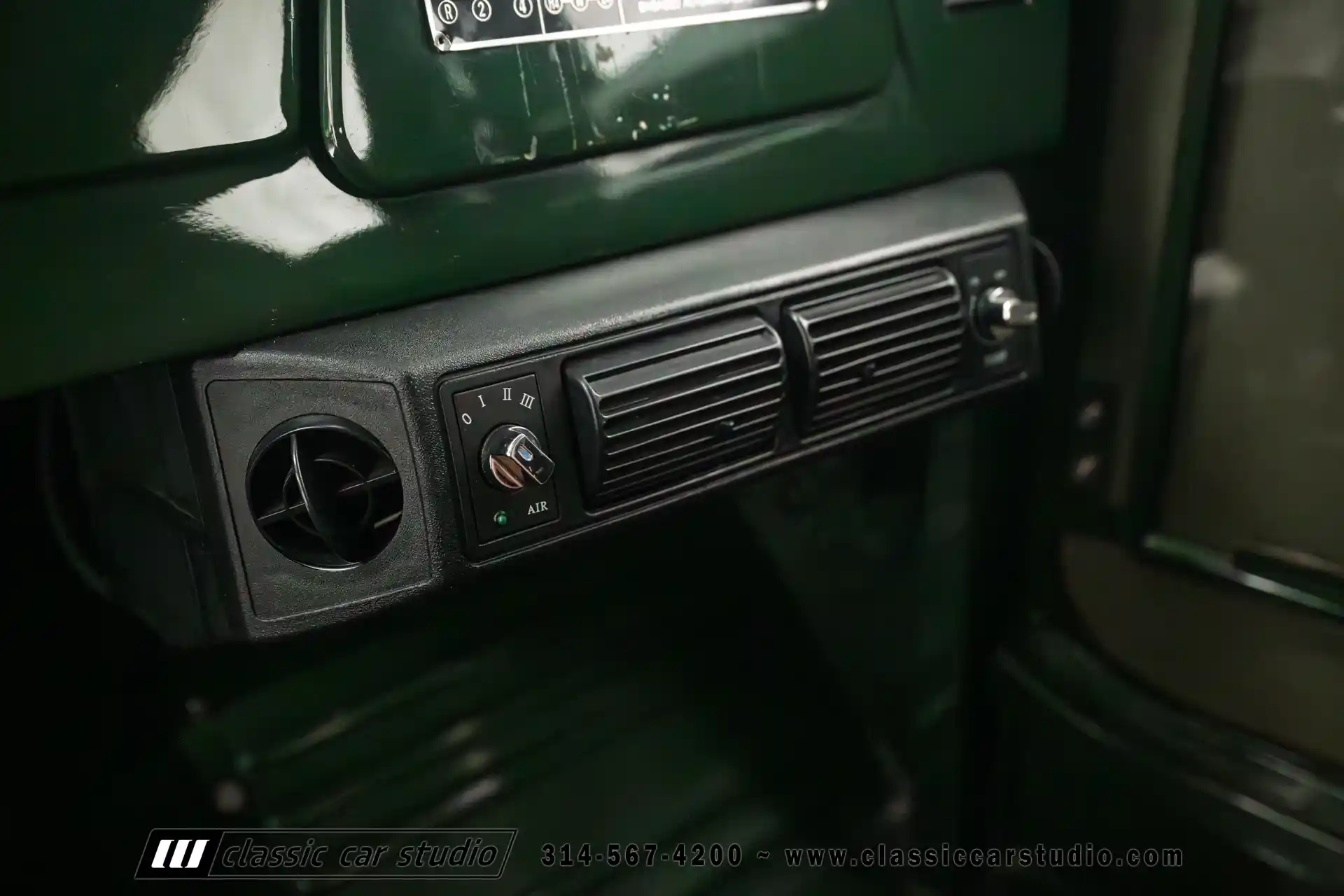 1959 Toyota Land Cruiser FJ25L