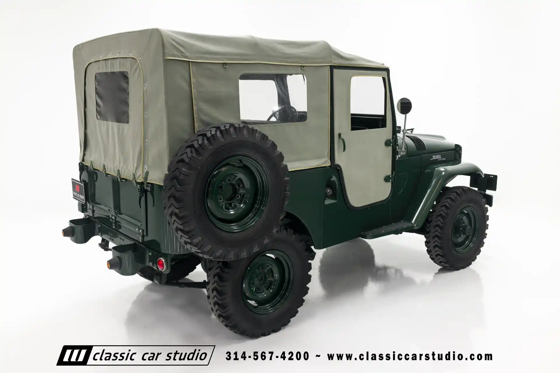 1959 Toyota Land Cruiser FJ25L