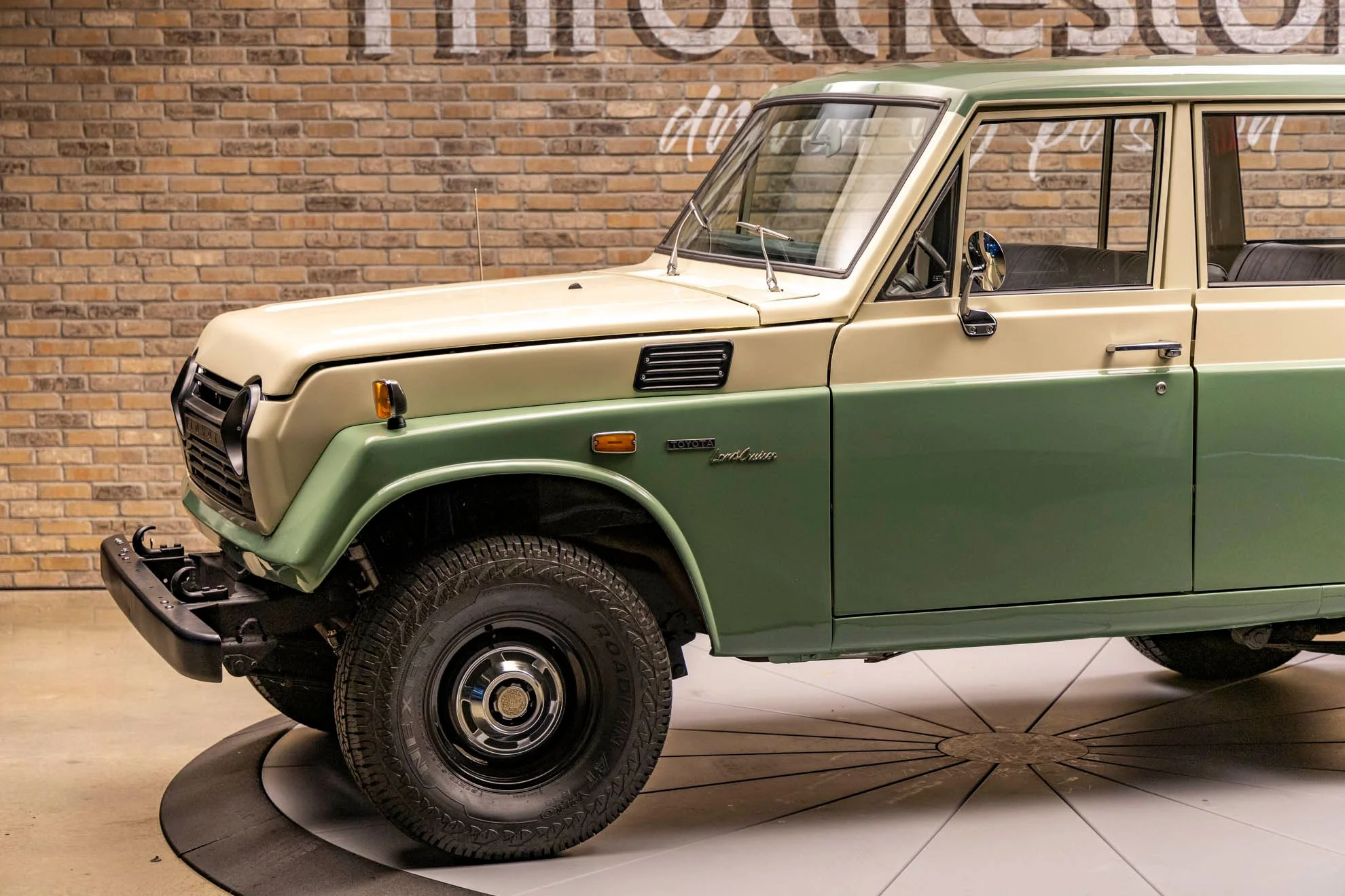 1972 Toyota Land Cruiser FJ55