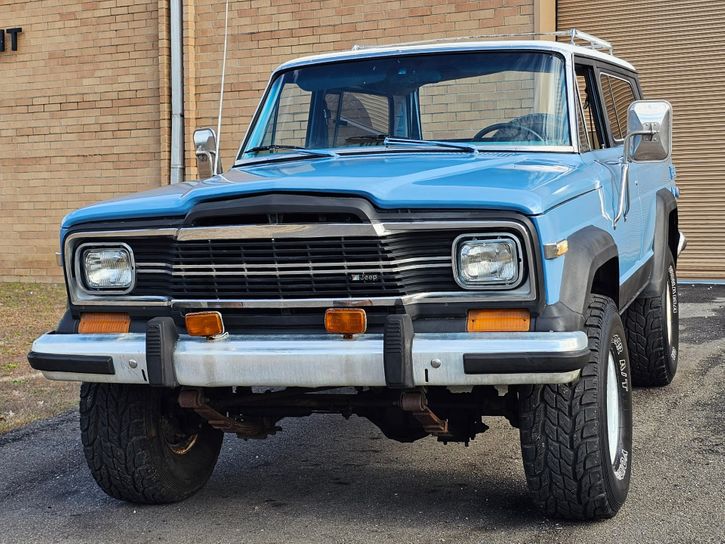 1980 Jeep Cherokee (SJ) Laredo - 2