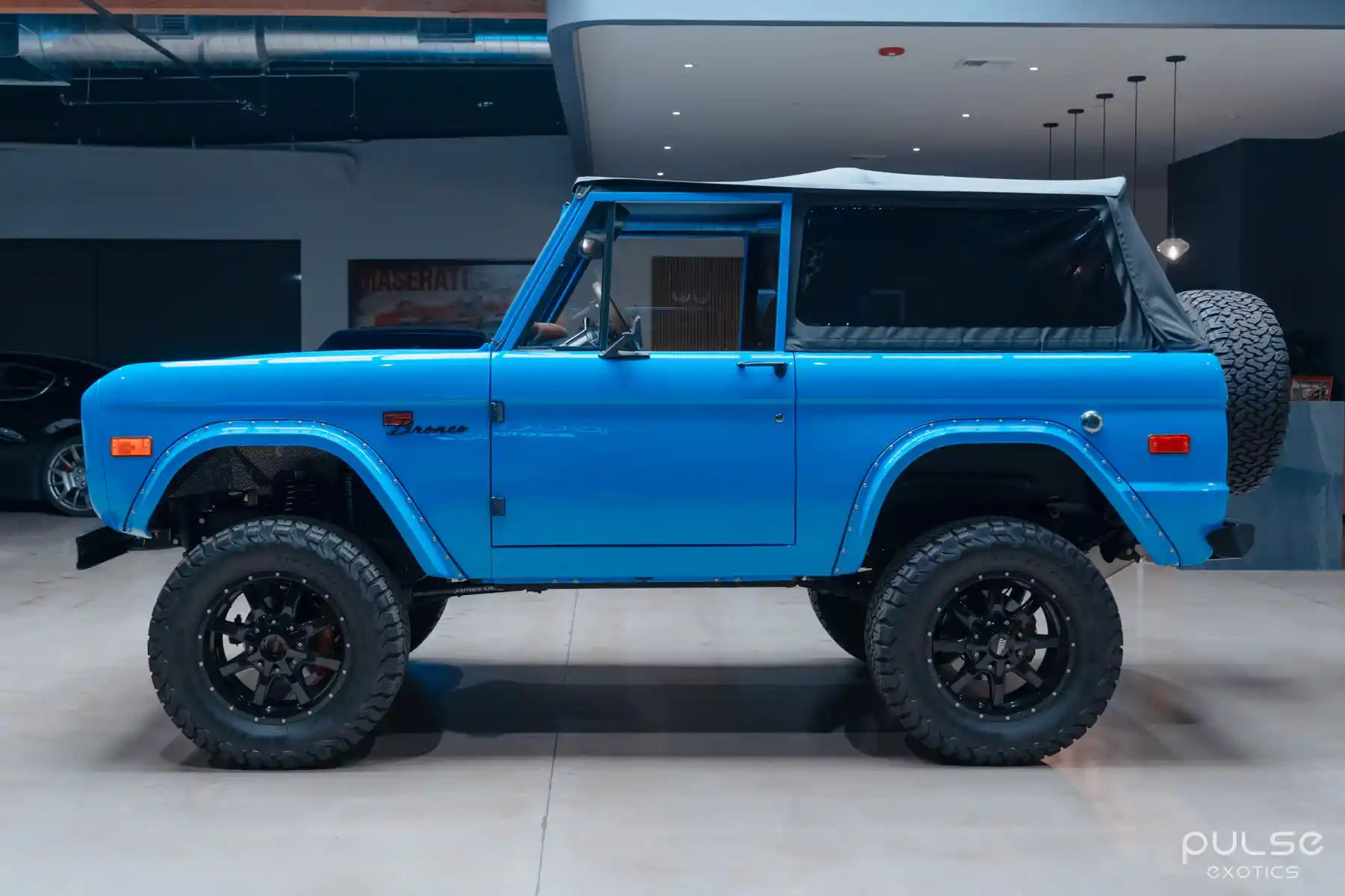 1966 Ford Bronco - 5