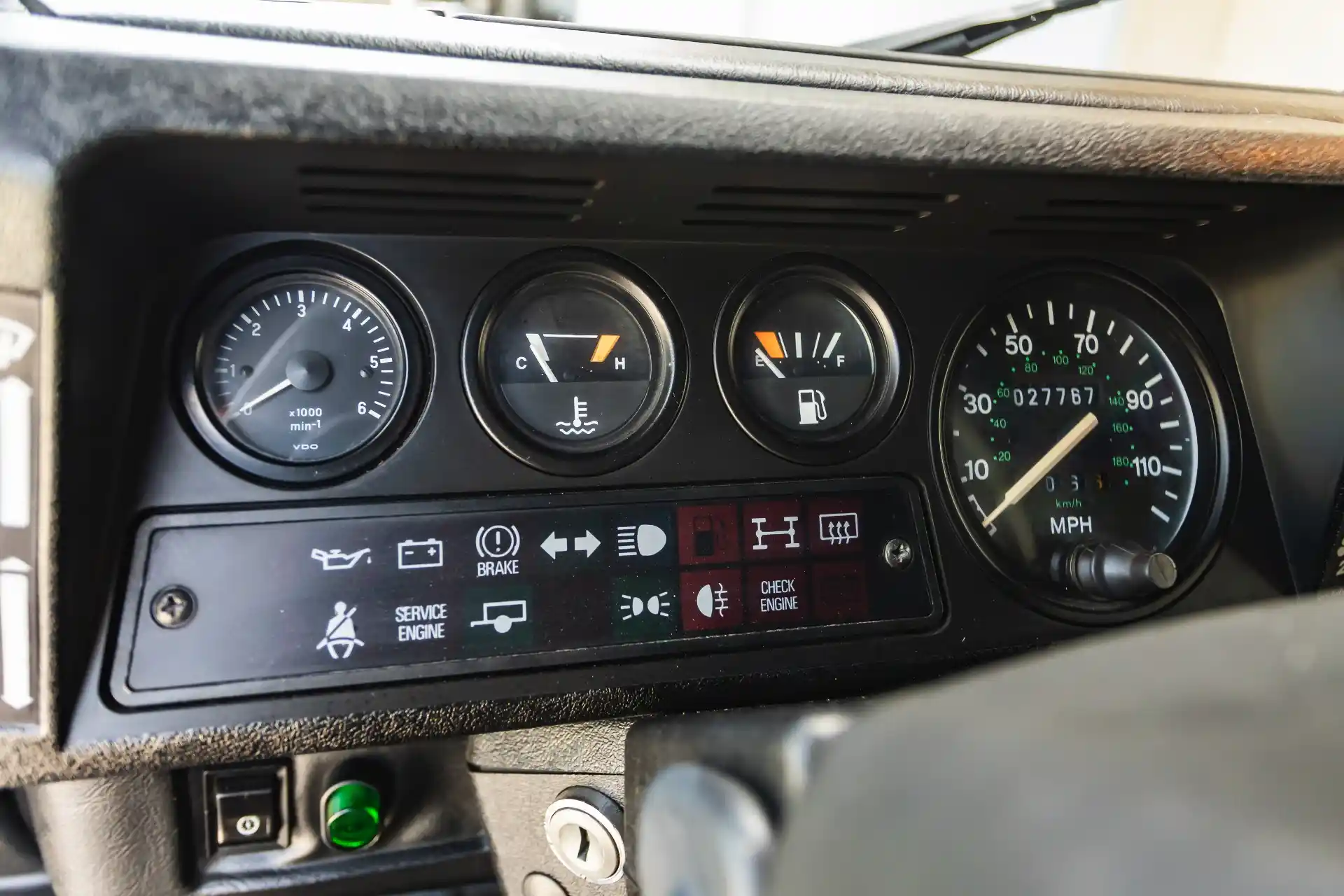 1995 Land Rover Defender 90 NAS