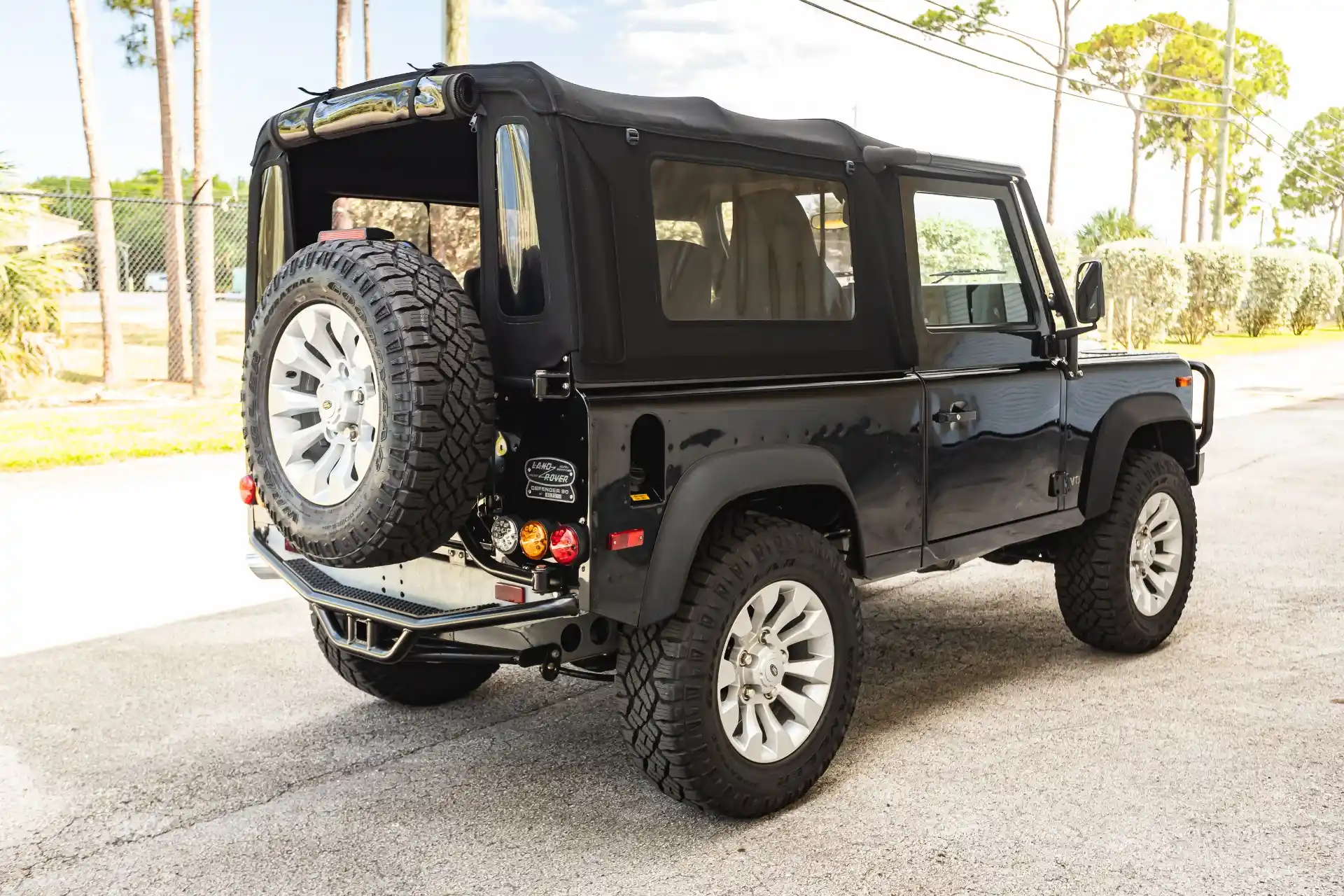 1995 Land Rover Defender 90 NAS