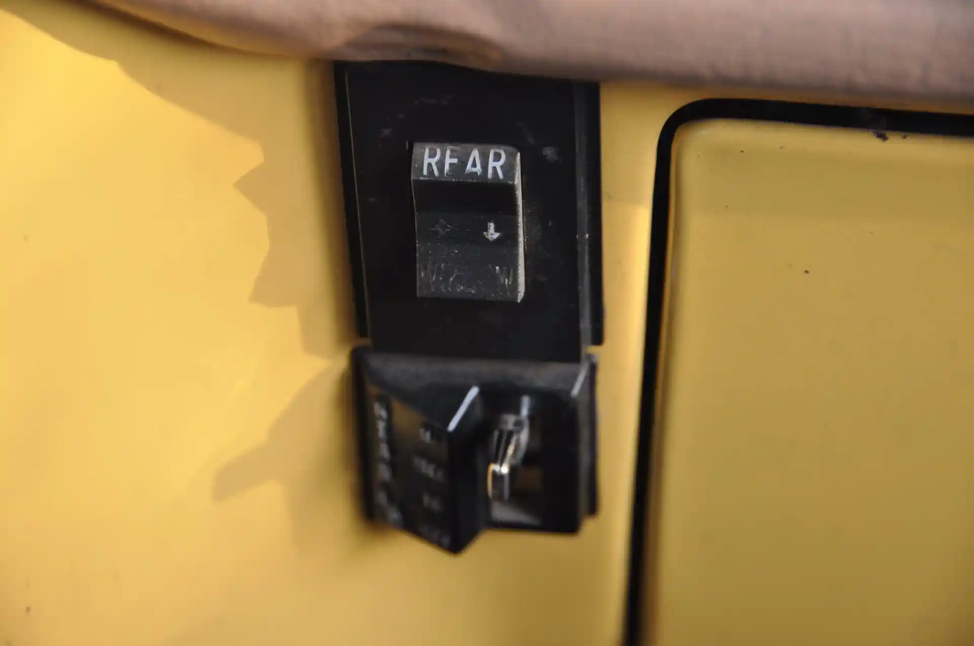 1977 Chevrolet Suburban K20 Silverado