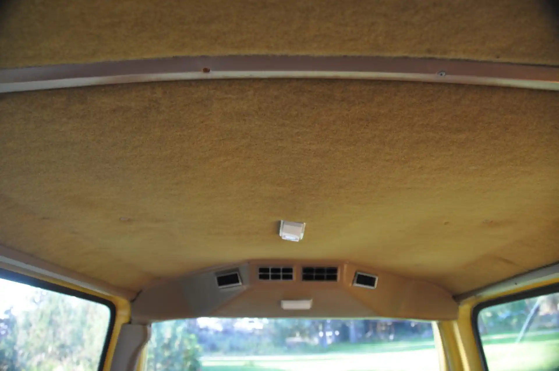 1977 Chevrolet Suburban K20 Silverado