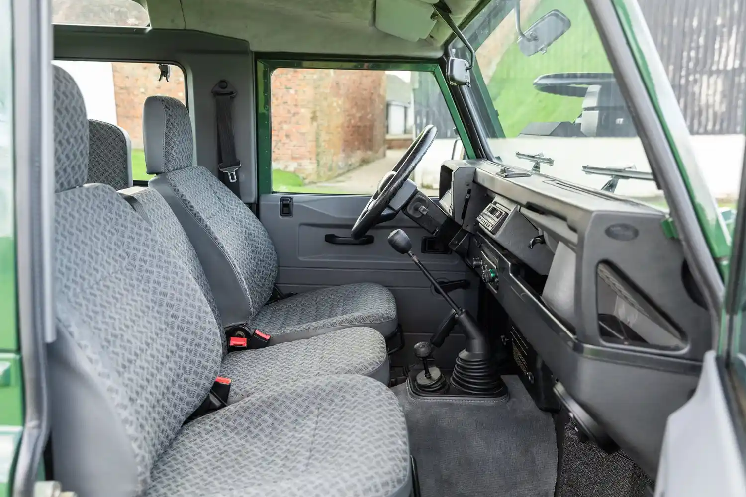 2000 Land Rover Defender 90