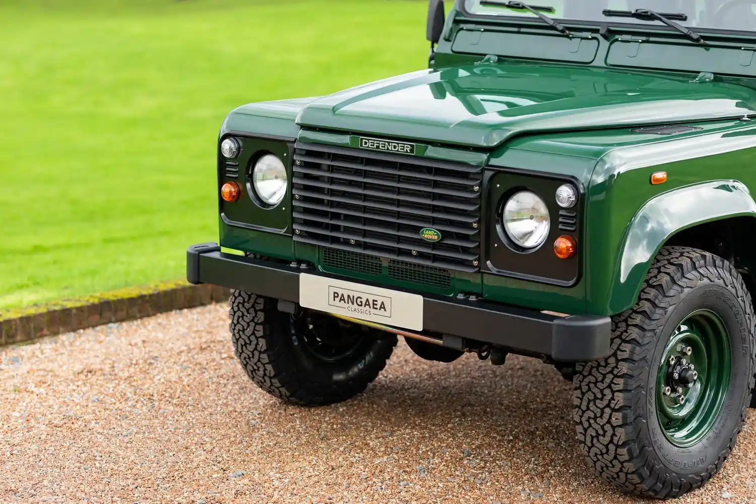 2000 Land Rover Defender 90