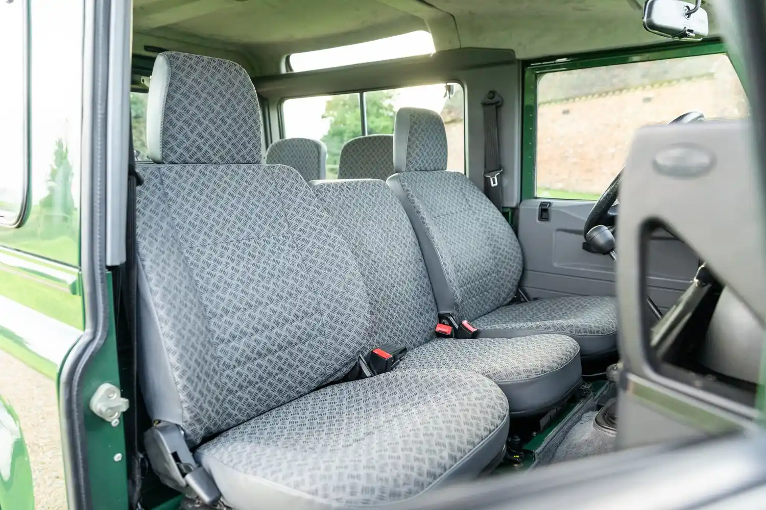 2000 Land Rover Defender 90