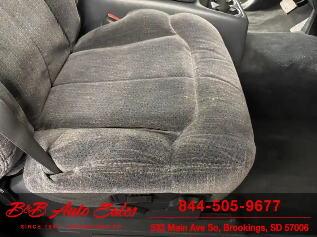 1999 Chevrolet Silverado 1500 LS