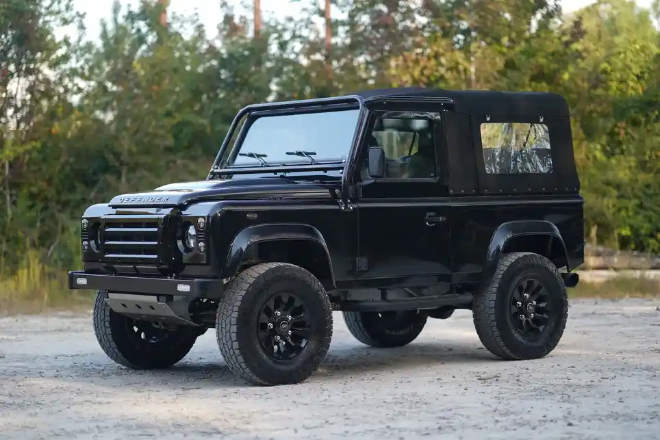  Land Rover Defender