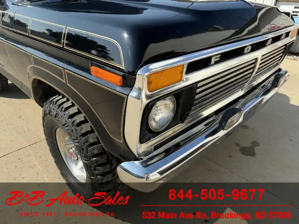 1977 Ford F-150 4×4 Shortbox