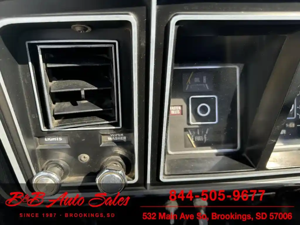 1977 Ford F-150 4×4 Shortbox