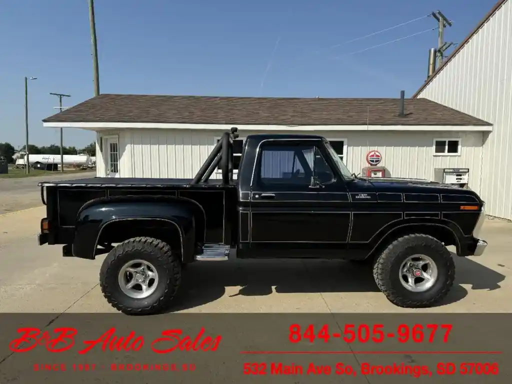 1977 Ford F-150 4×4 Shortbox