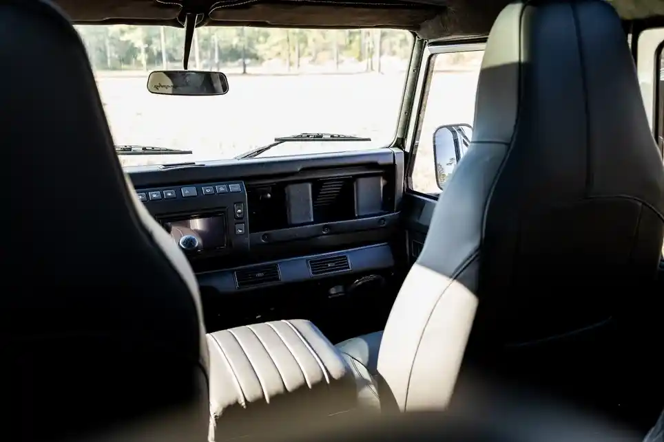 1995 Land Rover Defender 110 300Tdi