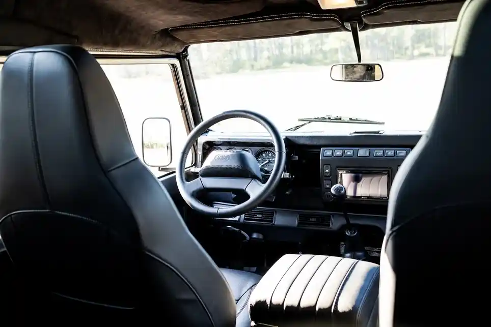 1995 Land Rover Defender 110 300Tdi