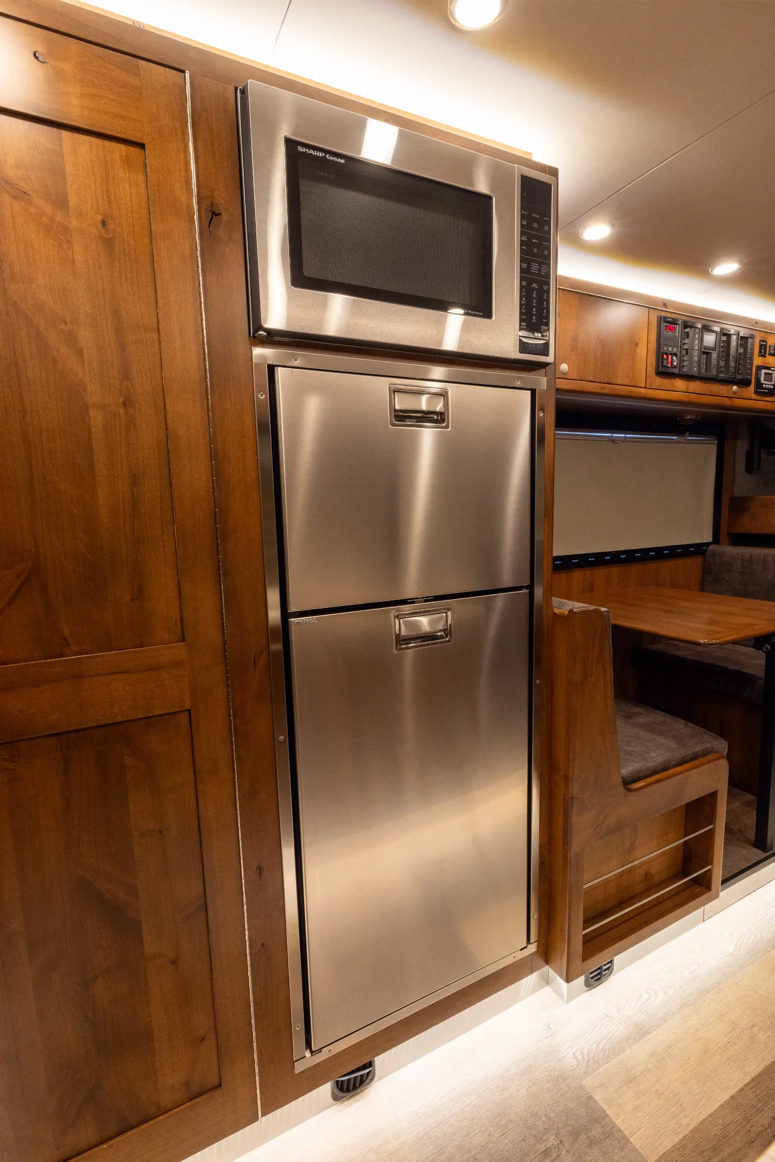 2019 EarthRoamer XV-LTS 234