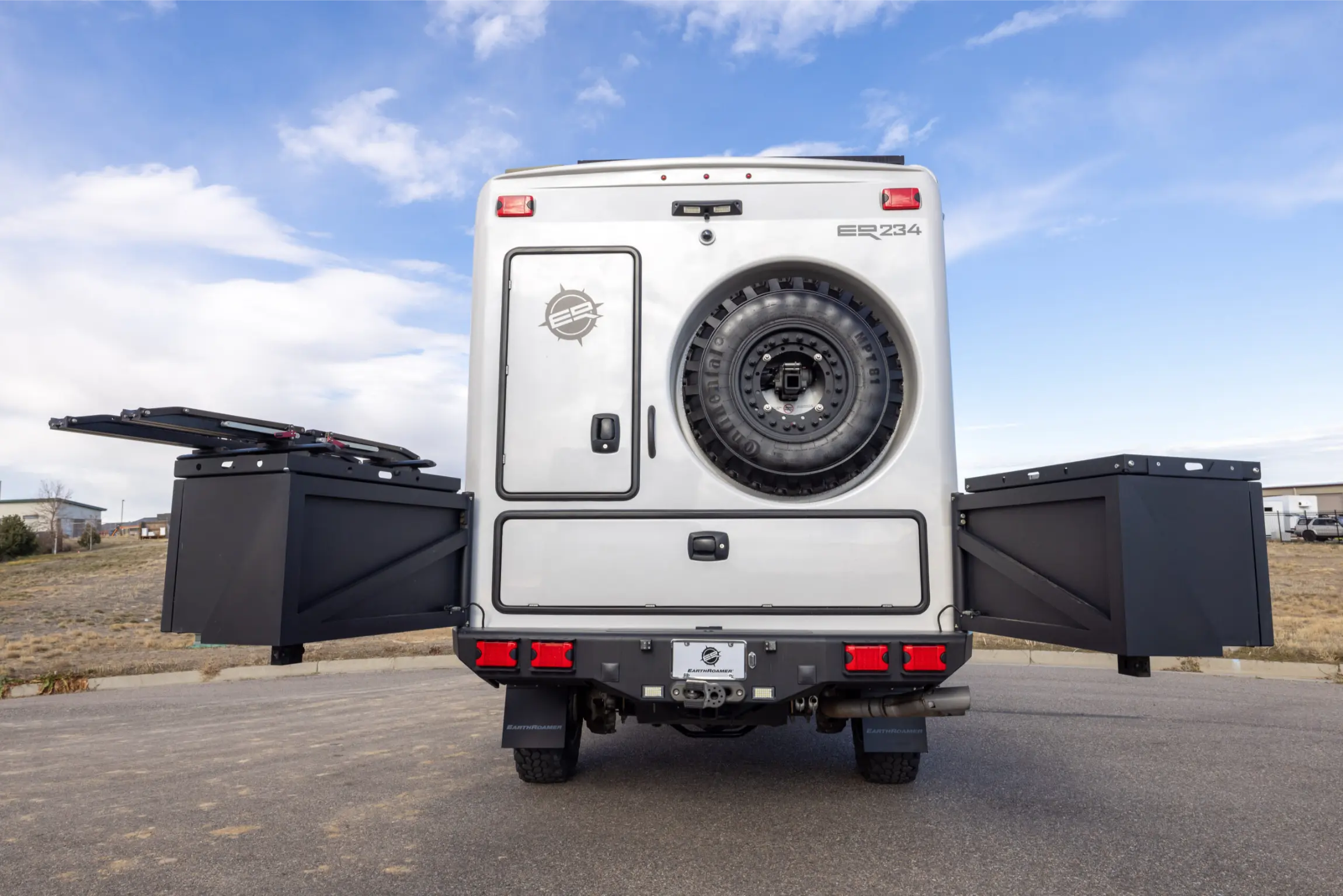 2019 EarthRoamer XV-LTS 234