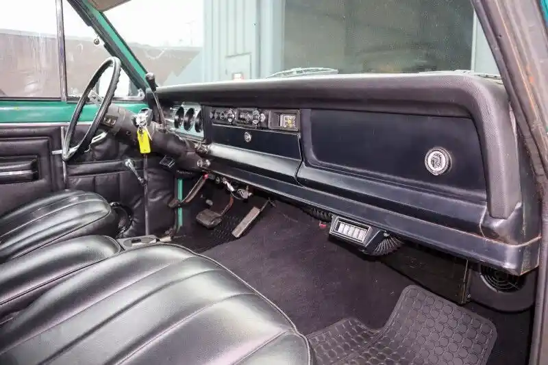 1976 Jeep Grand Cherokee Chief