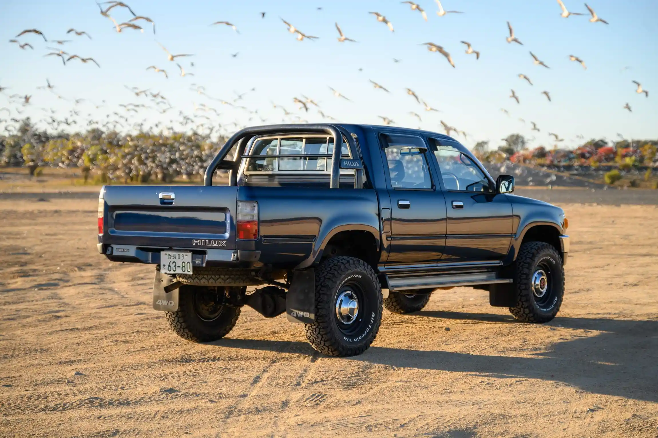 Sold: 1996 Toyota Hilux SSR 4×4