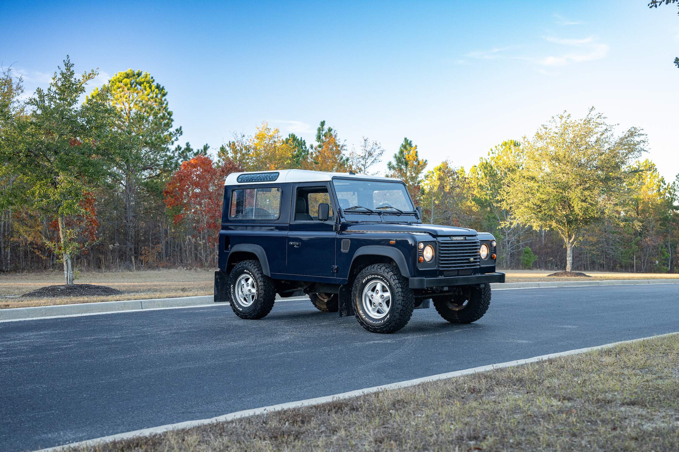 Sold: Td5-Powered 2000 Land Rover Defender 90 4×4
