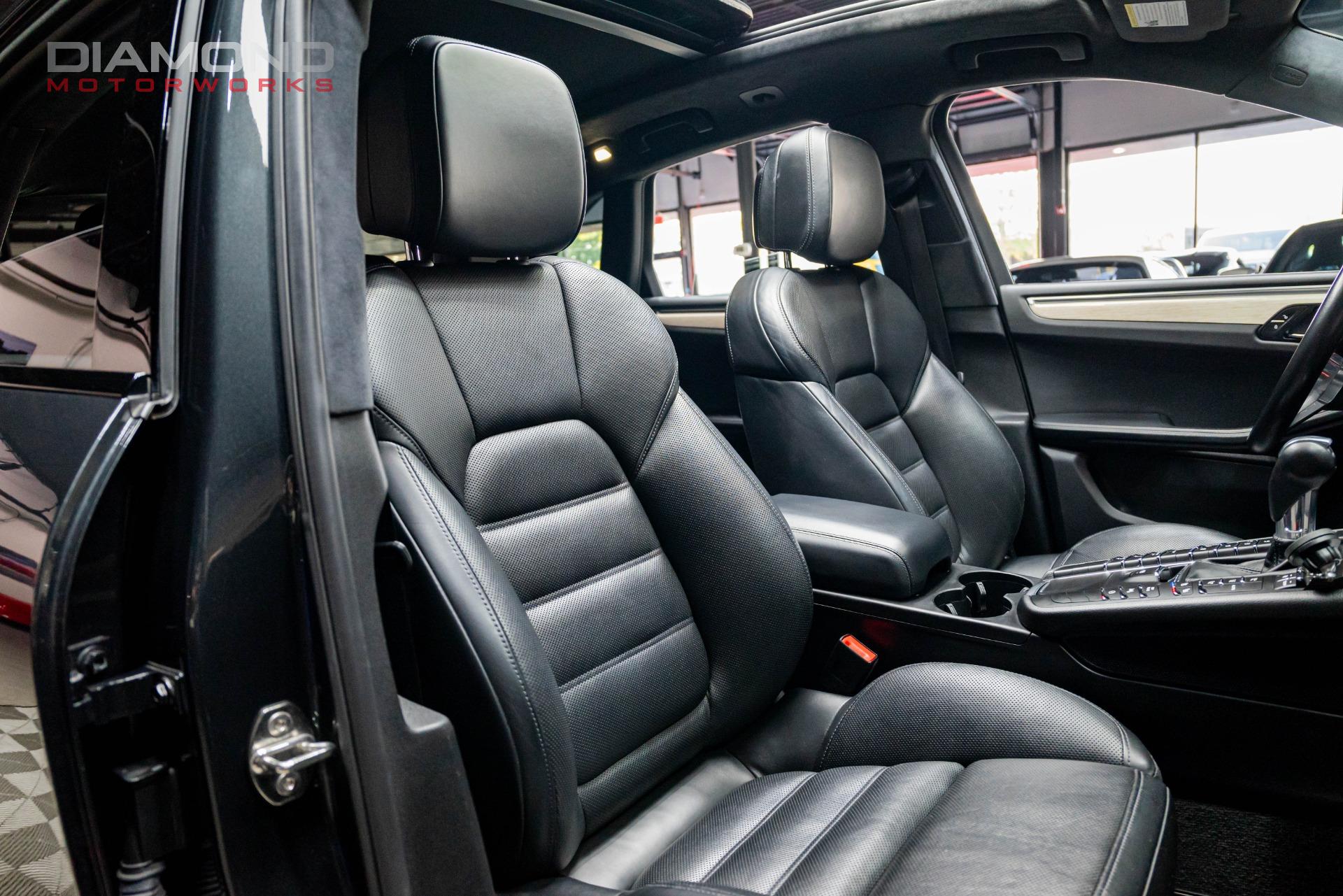 2018 Porsche Macan Turbo