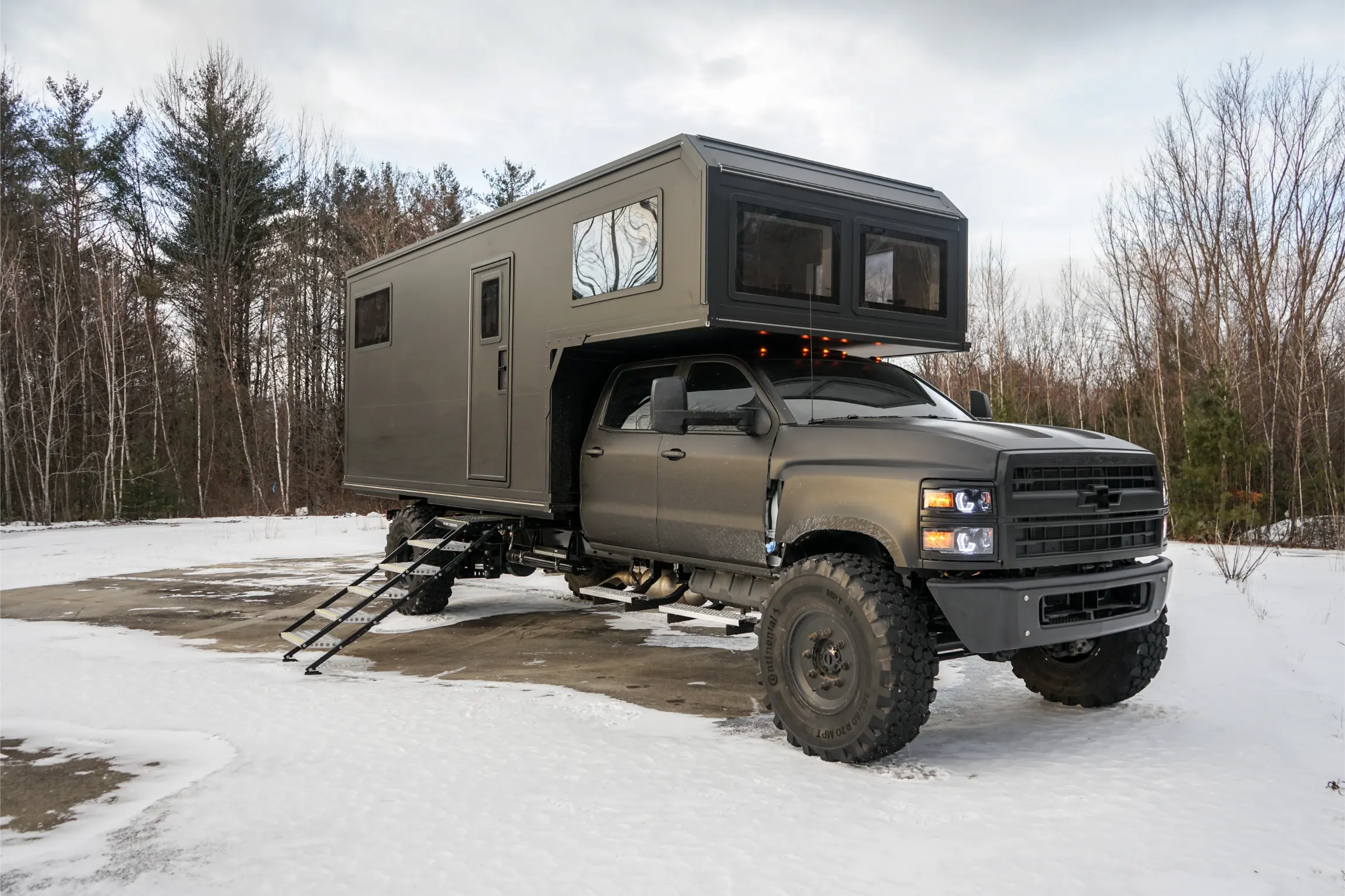 2023 Chevrolet Silverado 6500 HD 4×4 Expedition Rig - 3