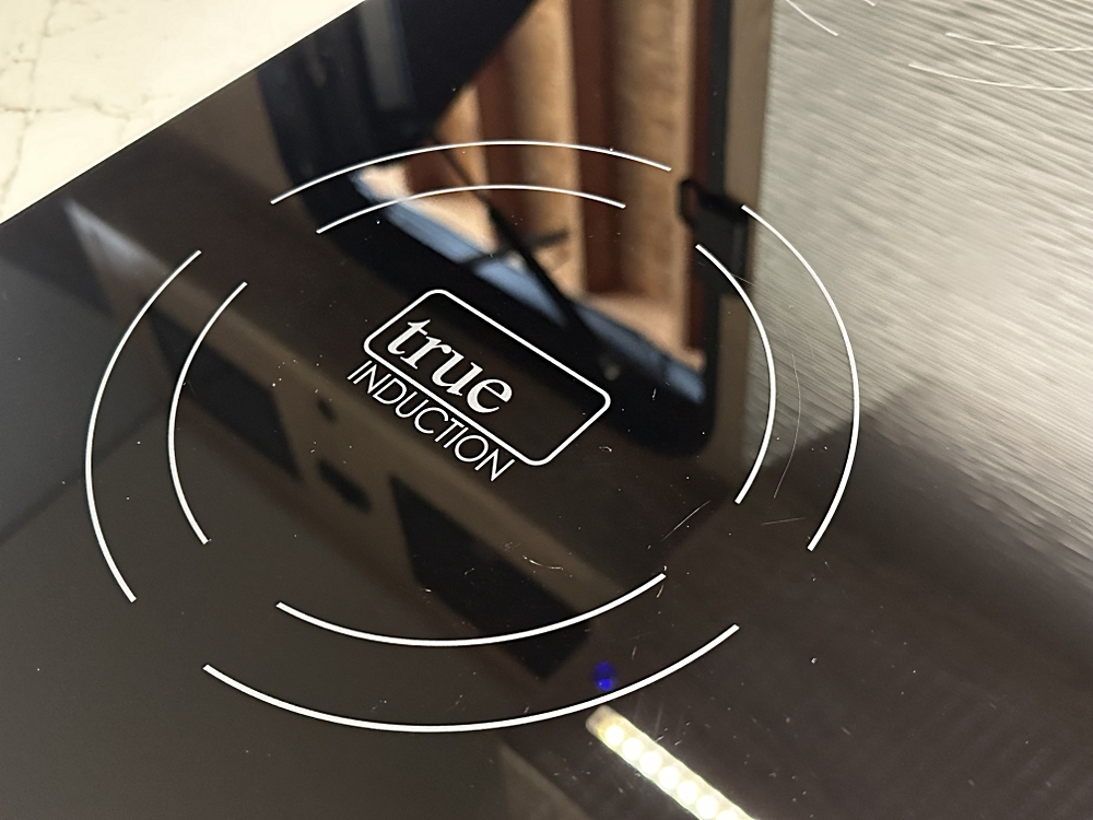 Sold: 2023 EarthRoamer XV-SX-002