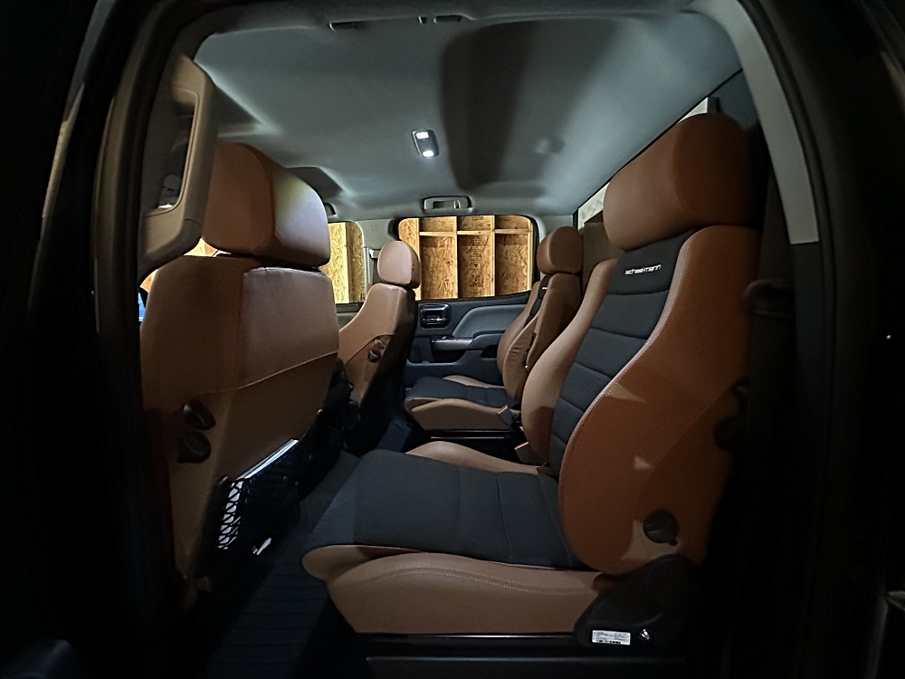 Sold: 2023 EarthRoamer XV-SX-002