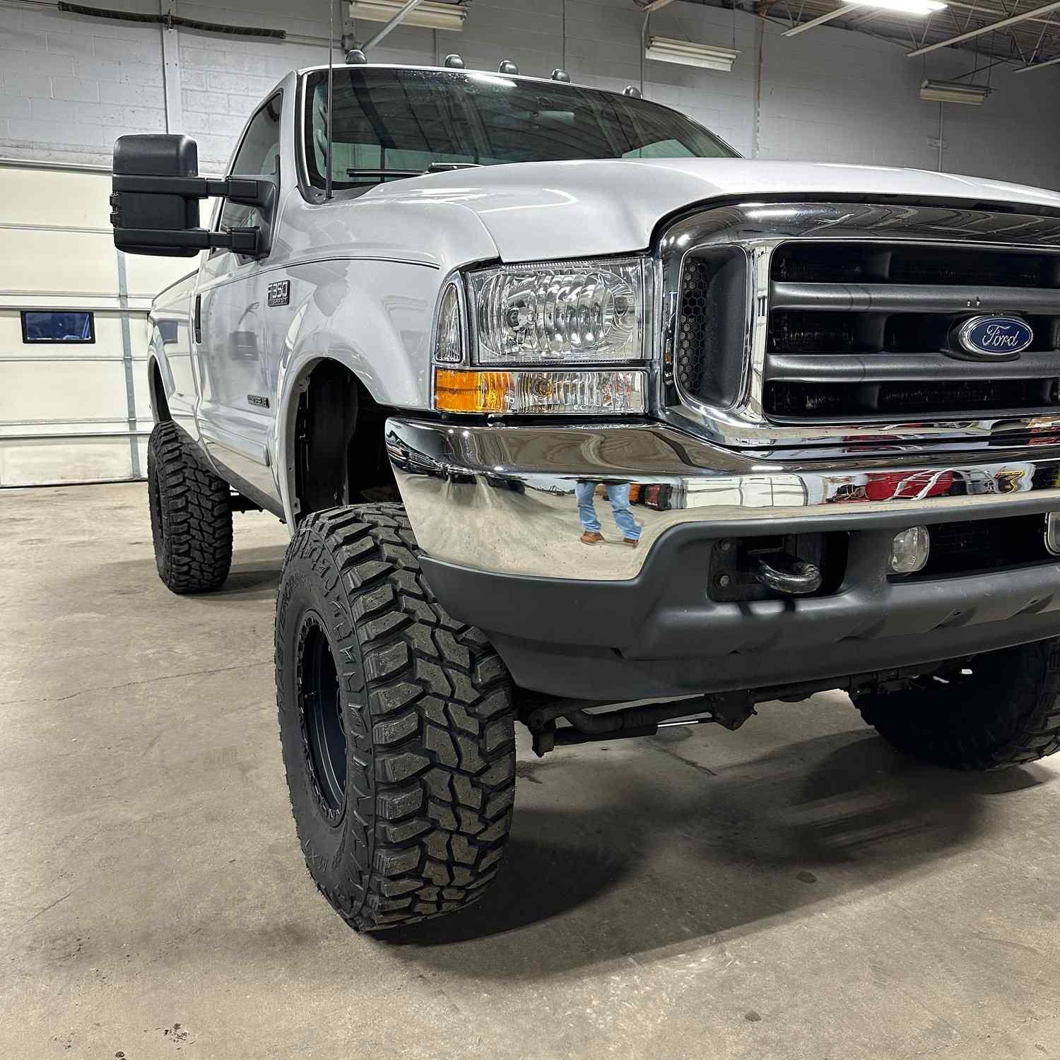 2002 Ford F-350 XLT - 5