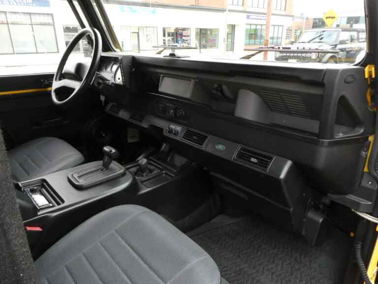 1997 Land Rover NAS Defender 90
