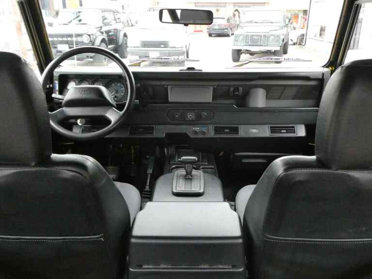 1997 Land Rover NAS Defender 90