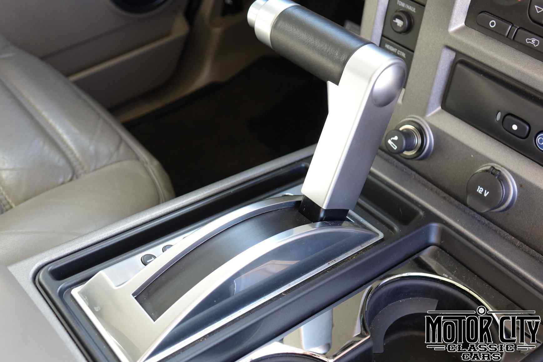 2003 HUMMER H2