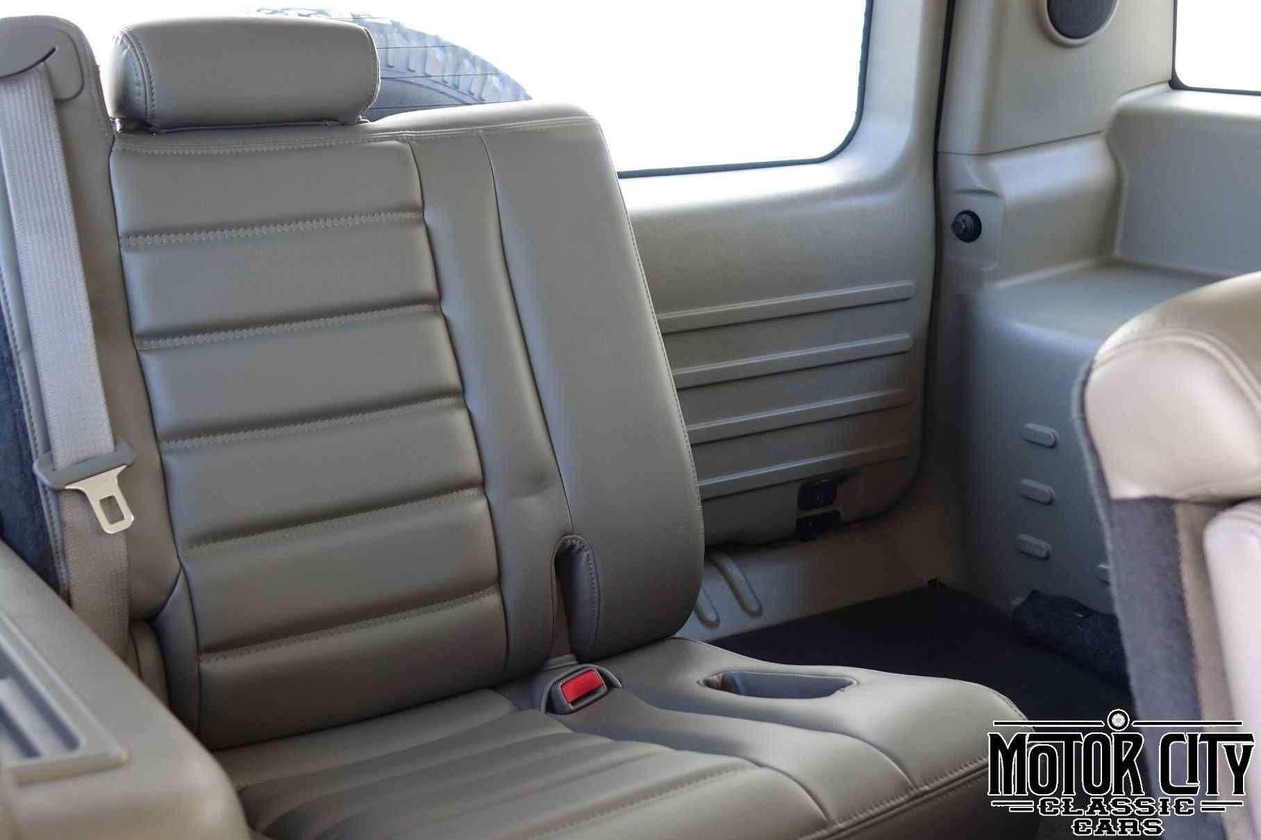 2003 HUMMER H2