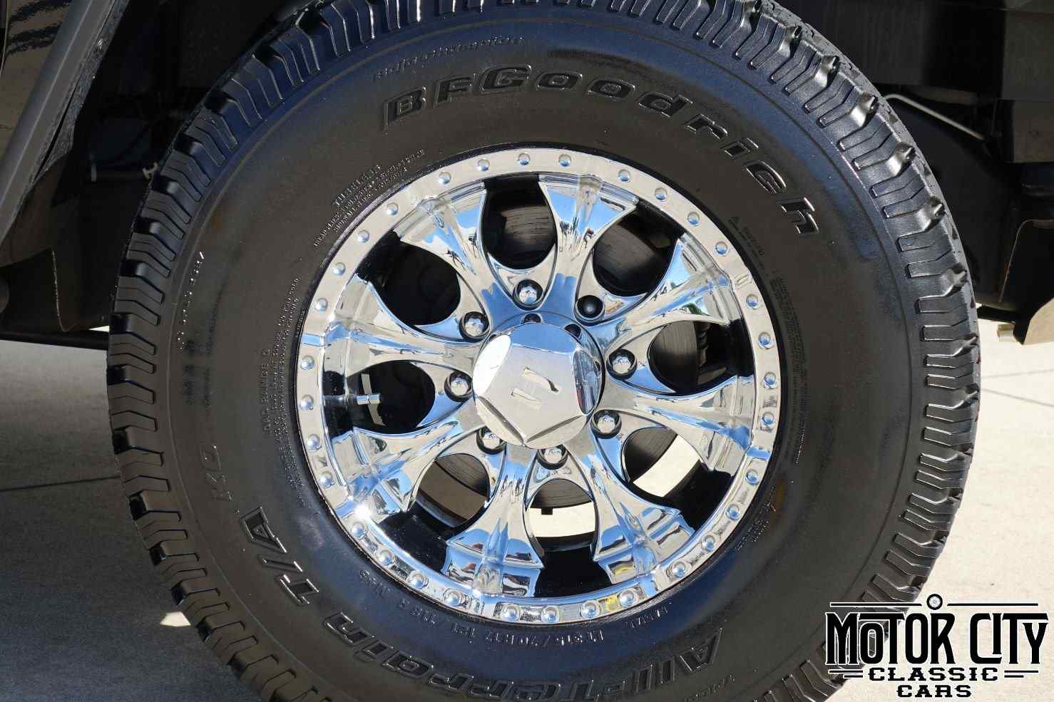 2003 HUMMER H2