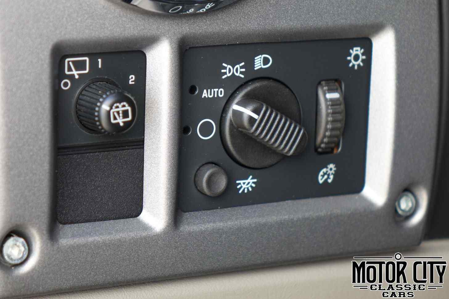2003 HUMMER H2 - 4