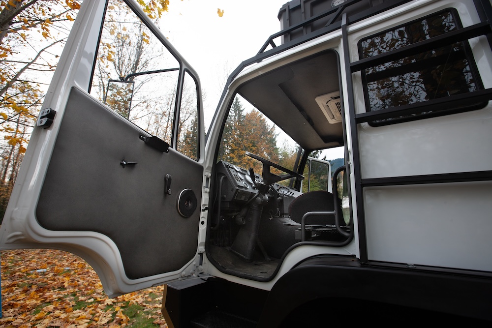 Stewart & Stevenson M1078 Expedition Build